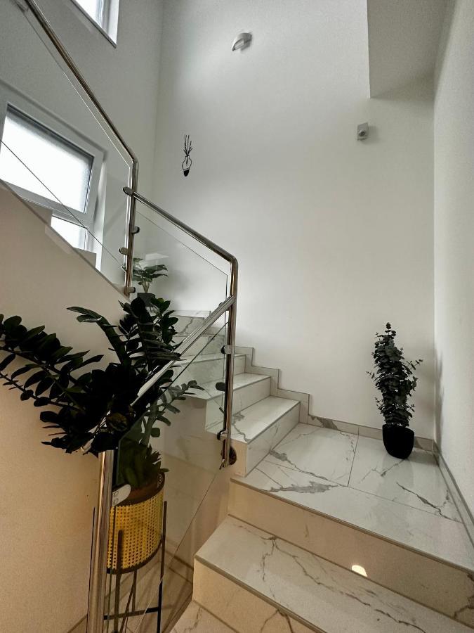 Rooms Σλαβόνσκι Μπροντ Εξωτερικό φωτογραφία